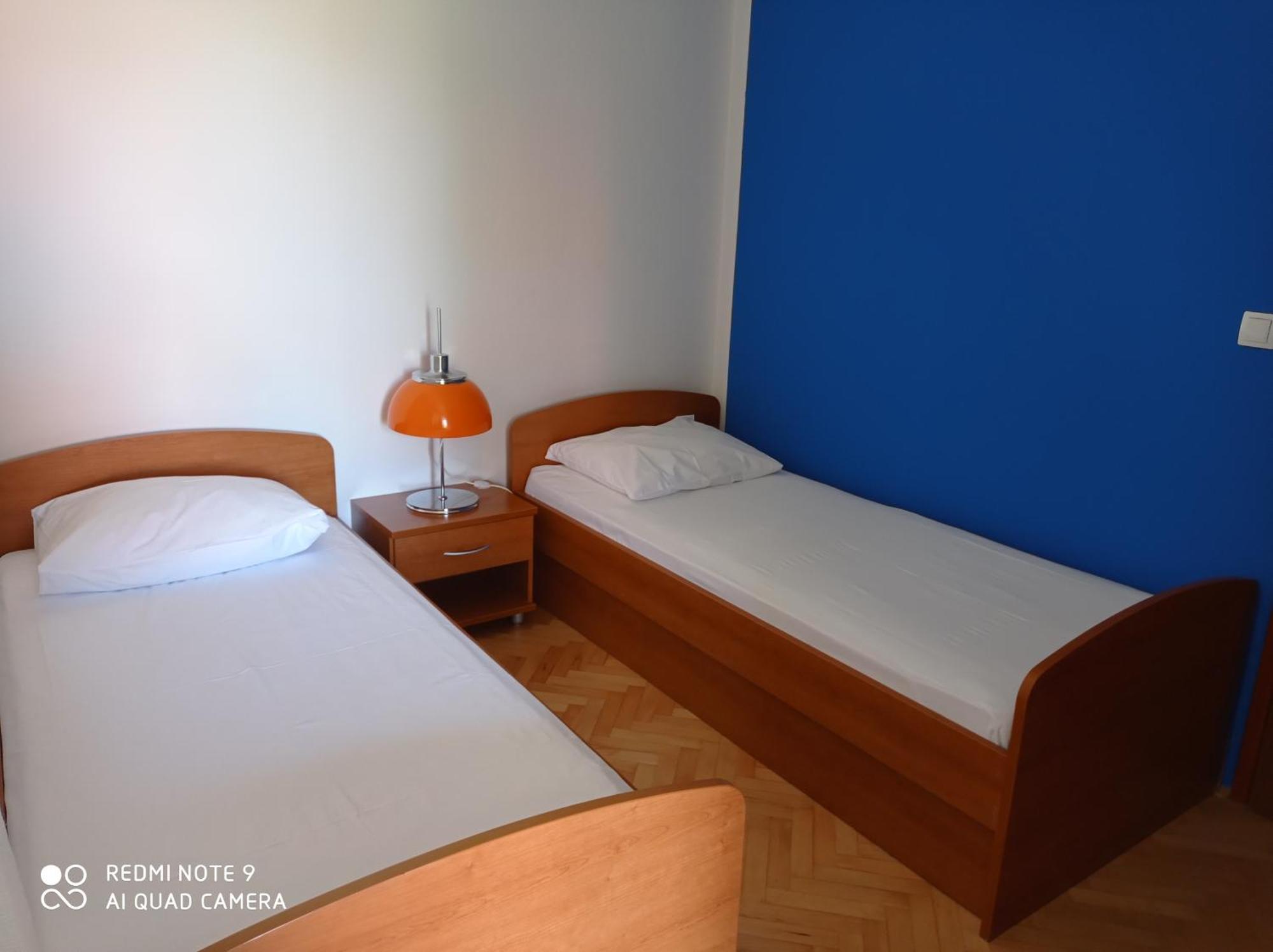 Apartments Vodopija 300M To The Beach Sveti Filip i Jakov Rum bild