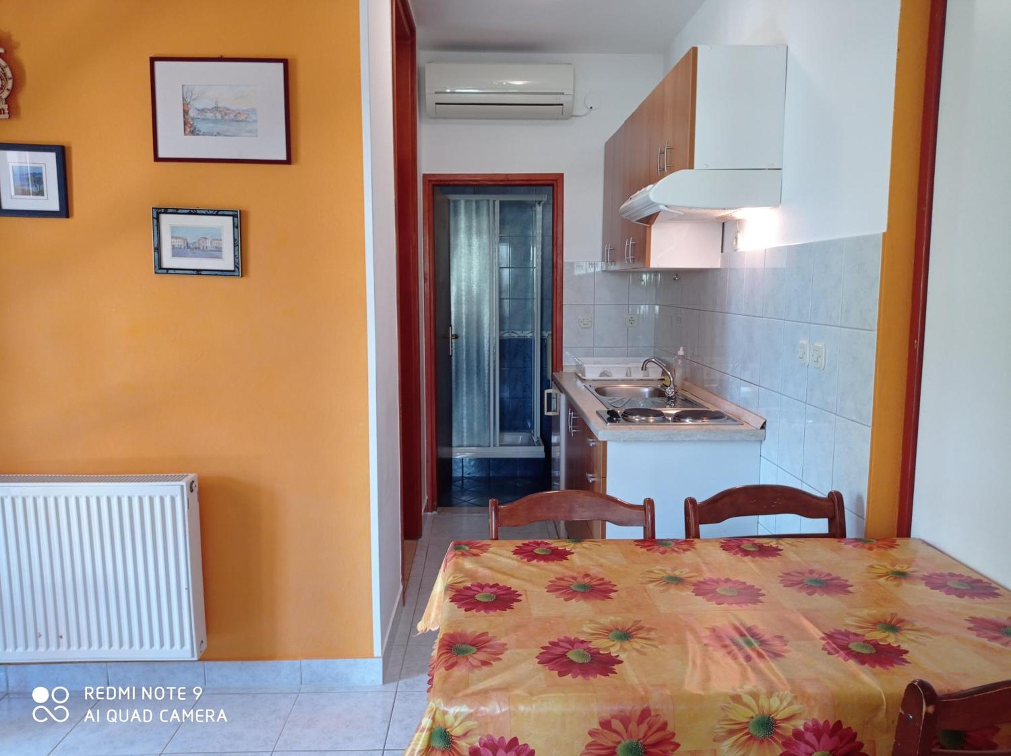 Apartments Vodopija 300M To The Beach Sveti Filip i Jakov Rum bild